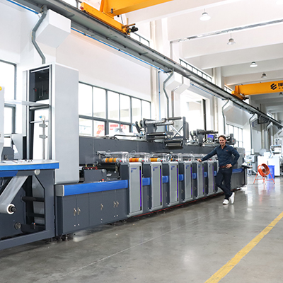 Weigang Redefines Printing Solutions at Labelexpo Europe 2025